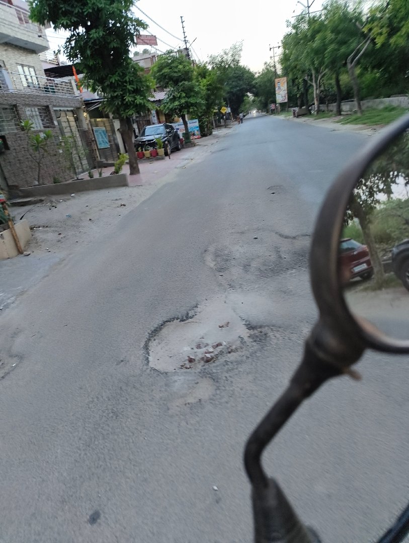Pathetic road of vijay nagar - pratap vihar