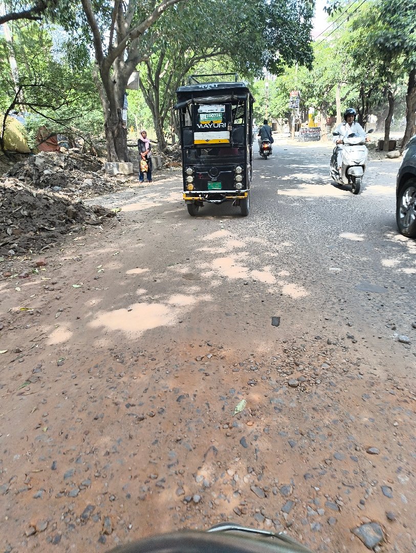 the Vasundhara Hindon back road is fully broken, from start till the end. never repaired