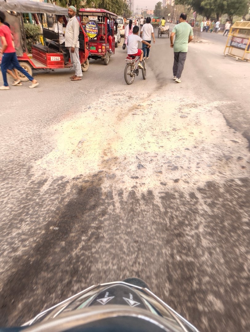Broken road at vijay nagar roundabout